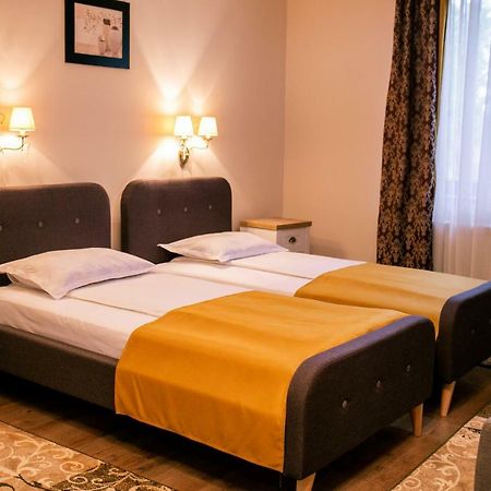 Casa Claudia Hotel Sangeorgiu de Padure Luaran gambar